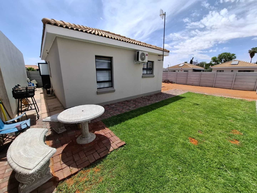 2 Bedroom Property for Sale in Blydeville Northern Cape